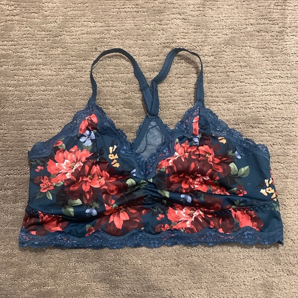 Torrid Unlined Microfiber Floral Lace Trim Printed Bralette Size 1X - Picture 3 of 6